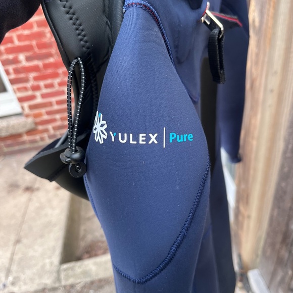 Finisterre Niewland wetsuit Yulex chest zip hooded wetsuit 5MM size 8 - Picture 3 of 5